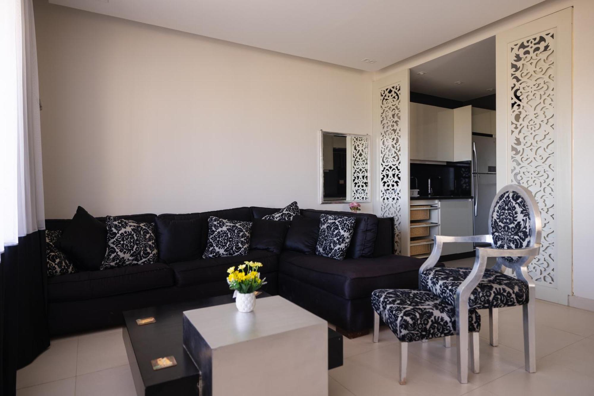 4brs Beachside With Penthouse And Stunning Seaview L Einbay Chalet *