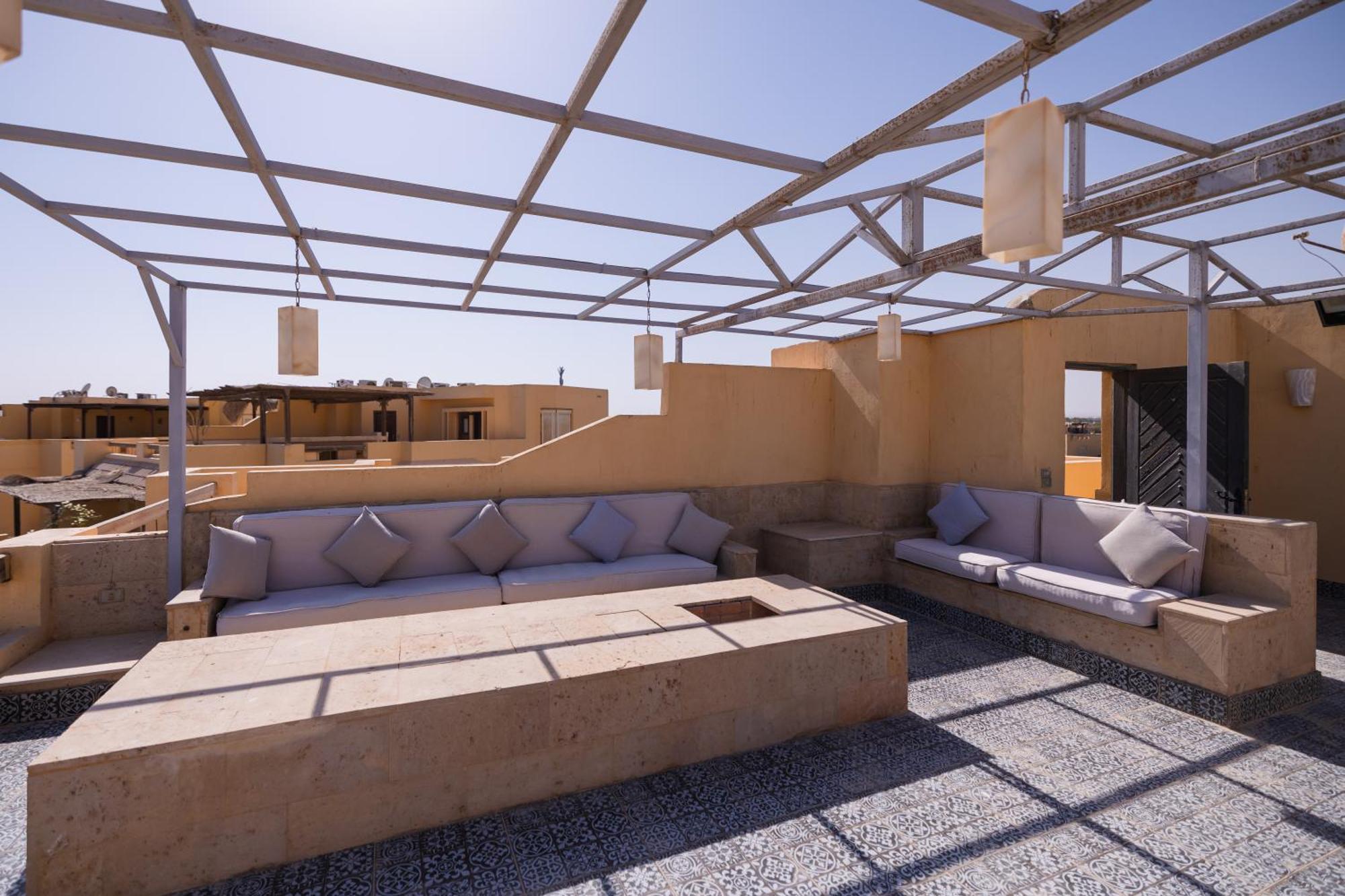 Chalet 4brs Beachside With Penthouse And Stunning Seaview L Einbay Ain Sukhna